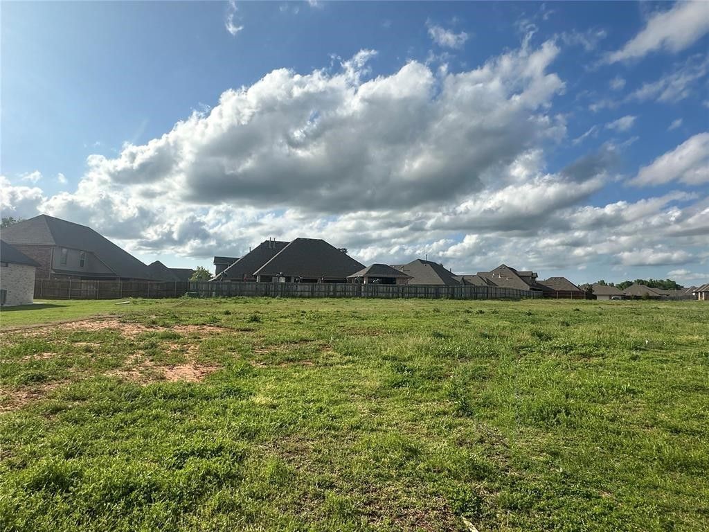 2341 W Sunset Drive, Mustang, OK 73064