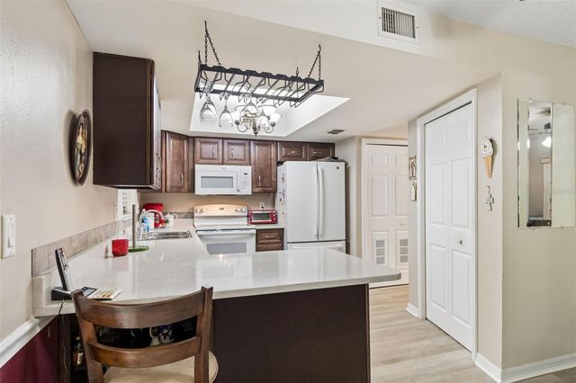 1319 ABBEY CRESCENT LANE, Clearwater, FL 33759