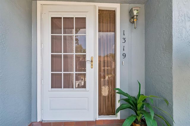 1319 ABBEY CRESCENT LANE, Clearwater, FL 33759