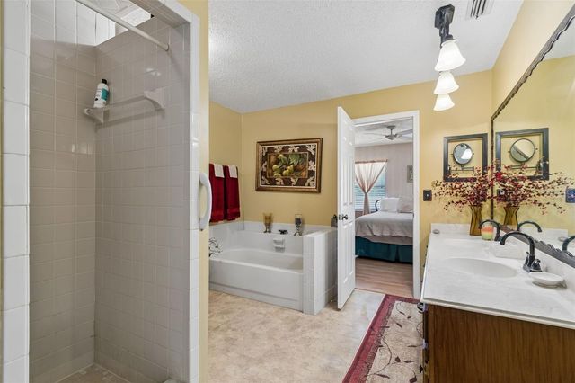 1319 ABBEY CRESCENT LANE, Clearwater, FL 33759