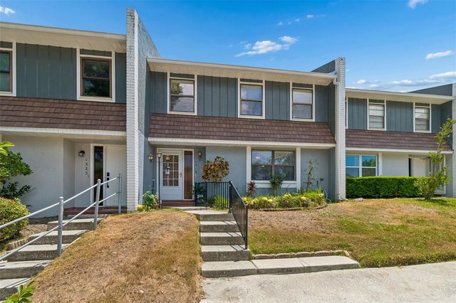 1319 ABBEY CRESCENT LANE, Clearwater, FL 33759