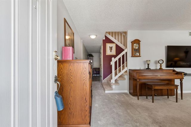 1319 ABBEY CRESCENT LANE, Clearwater, FL 33759