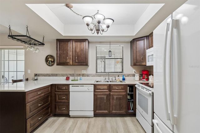 1319 ABBEY CRESCENT LANE, Clearwater, FL 33759