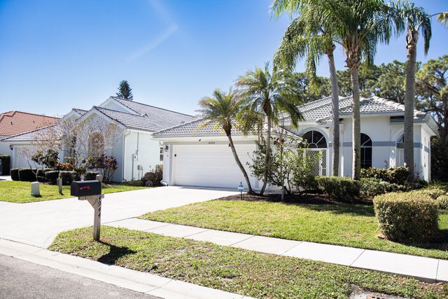 4944 SE Mariner Village Lane, Stuart, FL 34997