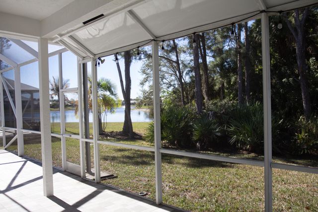 4944 SE Mariner Village Lane, Stuart, FL 34997