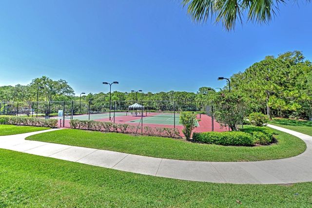 4944 SE Mariner Village Lane, Stuart, FL 34997