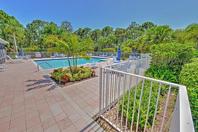 4944 SE Mariner Village Lane, Stuart, FL 34997