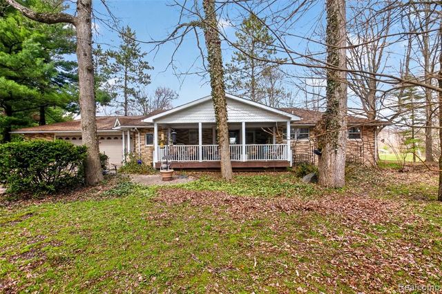 8197 Irish Road, Millington, MI 48746