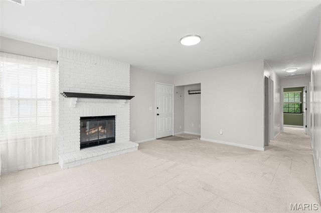 26 Rabbit Trail Drive, Washington, MO 63090
