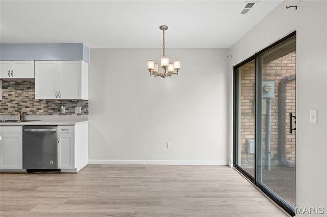 26 Rabbit Trail Drive, Washington, MO 63090