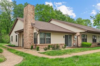 26 Rabbit Trail Drive, Washington, MO 63090