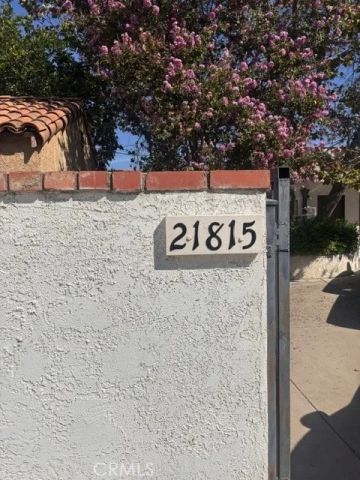 21815 Parker Place, Canoga Park, CA 91304