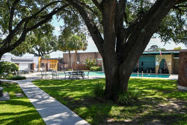 9409 Bassoon Drive, Houston, TX 77025