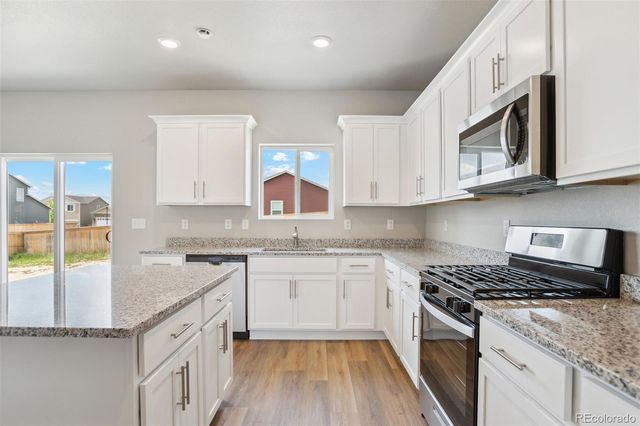 979 Cascade Falls Street, Severance, CO 80550