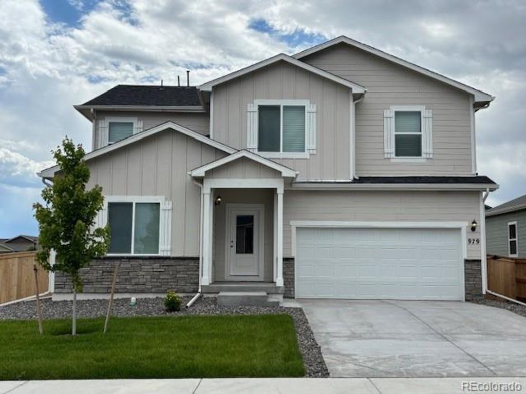 979 Cascade Falls Street, Severance, CO 80550