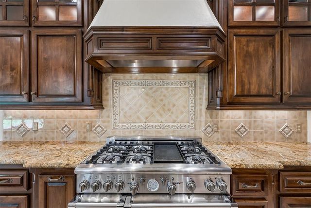 4431 Berry Farm Road, Norman, OK 73072