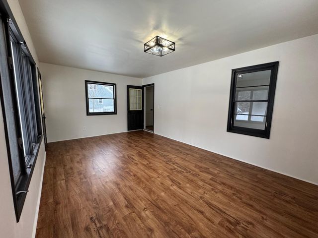 434 Evergreen Park Boulevard, Litchfield, MN 55355