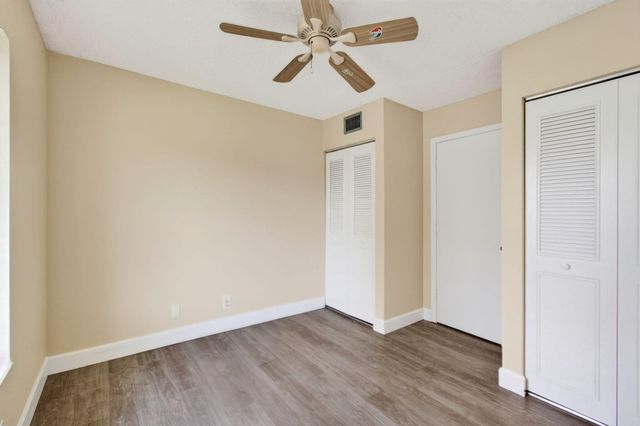 1010 Green Pine Boulevard F2, West Palm Beach, FL 33409