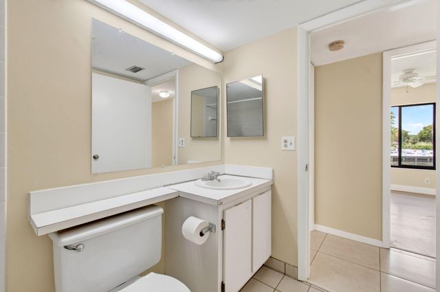 1010 Green Pine Boulevard F2, West Palm Beach, FL 33409