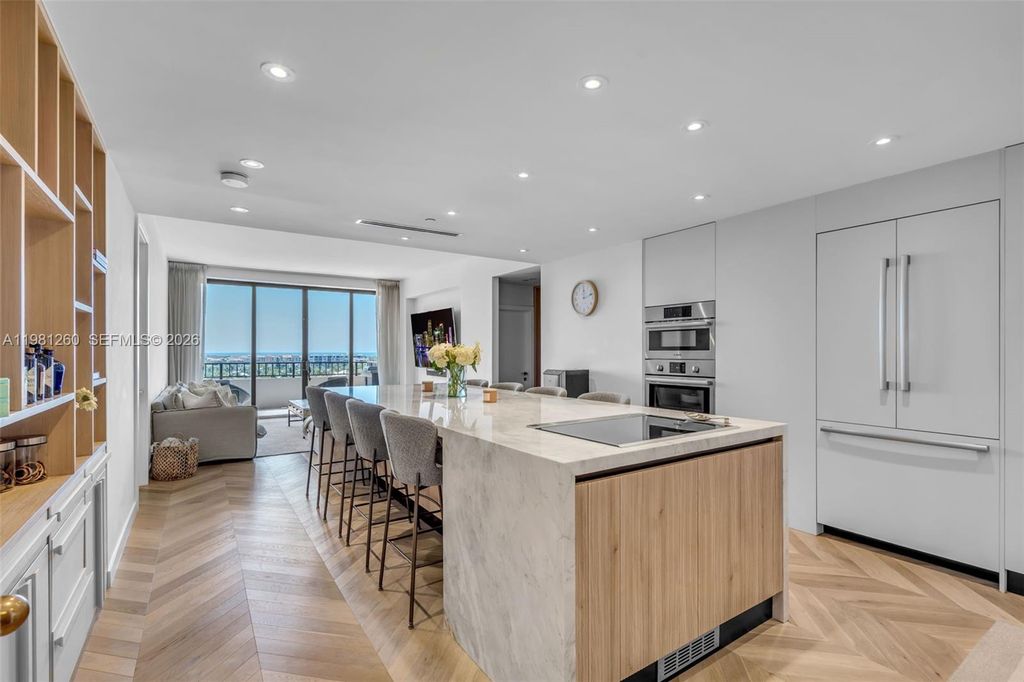 Image 1 of property listing at 151 Crandon Blvd 1035, Key Biscayne, FL 33149