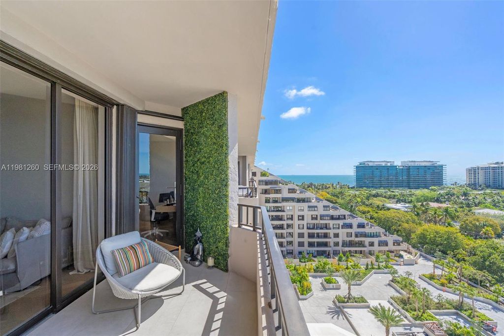 Image 10 of property listing at 151 Crandon Blvd 1035, Key Biscayne, FL 33149