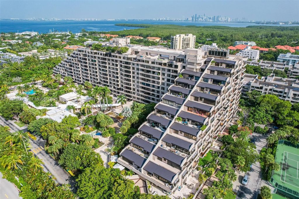 Image 23 of property listing at 151 Crandon Blvd 1035, Key Biscayne, FL 33149