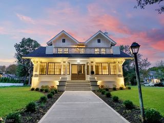 555 Mountain Ave, Westfield Town, NJ 07090