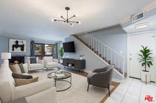 15215 Magnolia Boulevard 131, Sherman Oaks, CA 91403