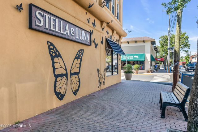 4 Brunswick Place, Point Pleasant Beach, NJ 08742