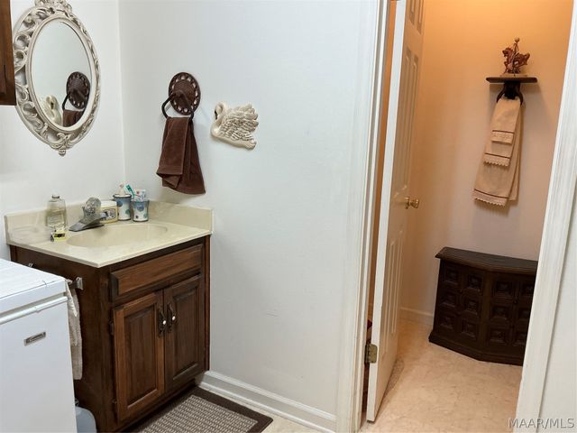78715 Tallassee Highway, Wetumpka, AL 36092