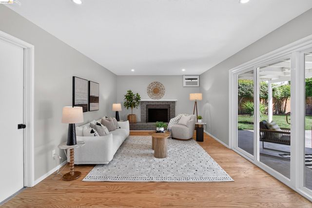 4321 Davis Way, Livermore, CA 94550