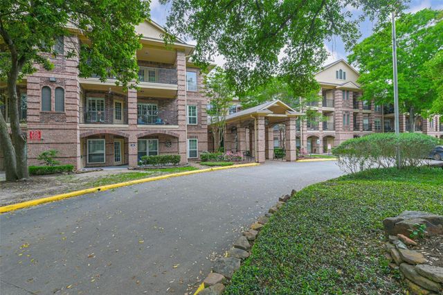 2803 Kings Crossing Drive 315, Kingwood, TX 77345