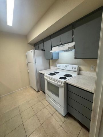 16111 Aspenglen Drive 1004, Houston, TX 77084