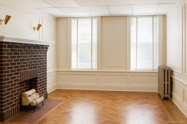 4718 39th Place 1, Sunnyside, NY 11104