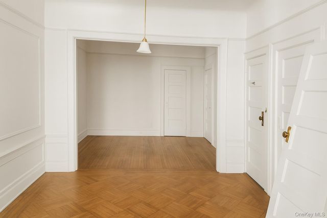 4718 39th Place 1, Sunnyside, NY 11104