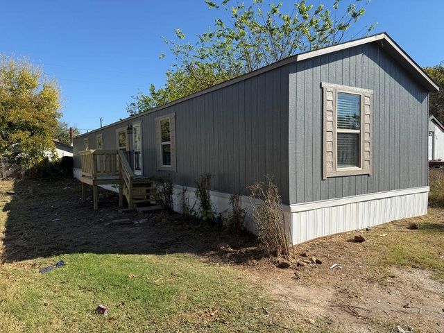 5421 Lake View Drive, Granbury, TX 76048