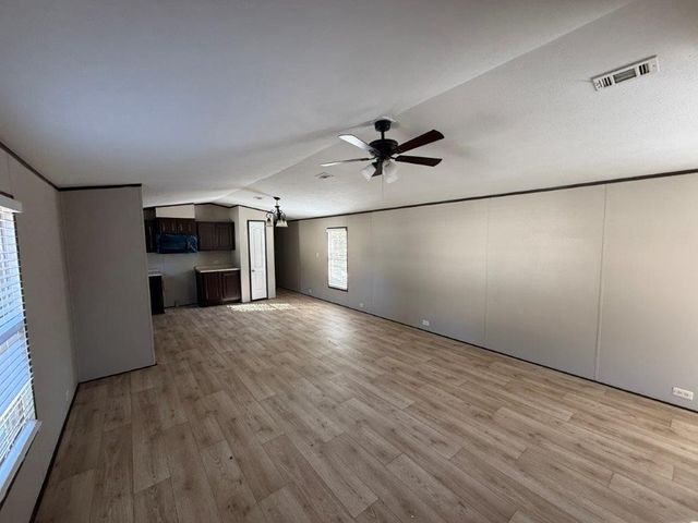 5421 Lake View Drive, Granbury, TX 76048