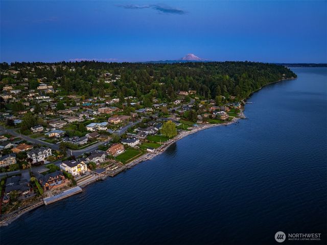 18051 Normandy Terrace SW, Normandy Park, WA 98166