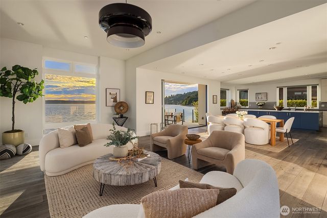 18051 Normandy Terrace SW, Normandy Park, WA 98166