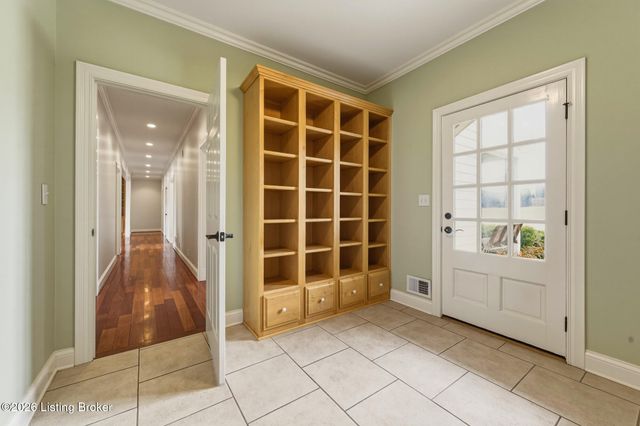 5903 Mount Pleasant Rd, Prospect, KY 40059