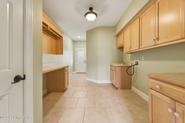 5903 Mount Pleasant Rd, Prospect, KY 40059