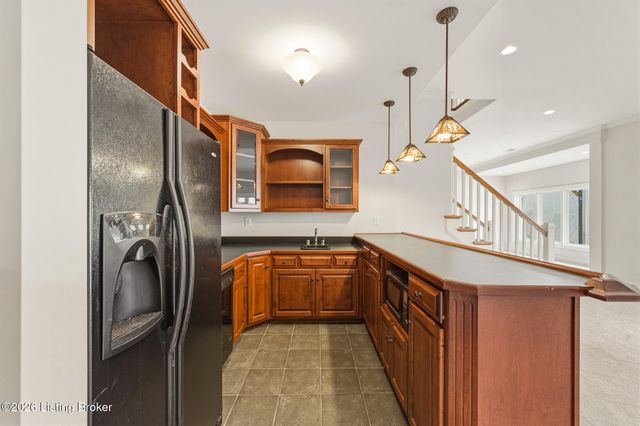 5903 Mount Pleasant Rd, Prospect, KY 40059