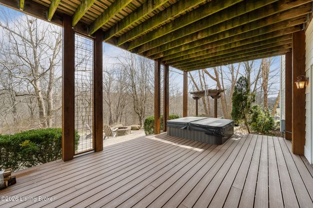 5903 Mount Pleasant Rd, Prospect, KY 40059
