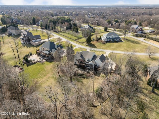5903 Mount Pleasant Rd, Prospect, KY 40059