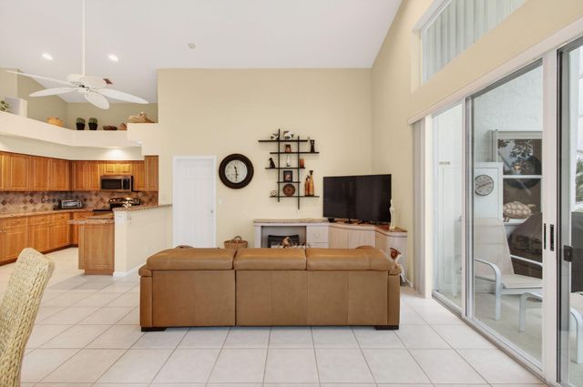 11910 Fountainside Circle, Boynton Beach, FL 33437