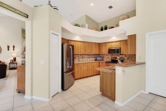 11910 Fountainside Circle, Boynton Beach, FL 33437