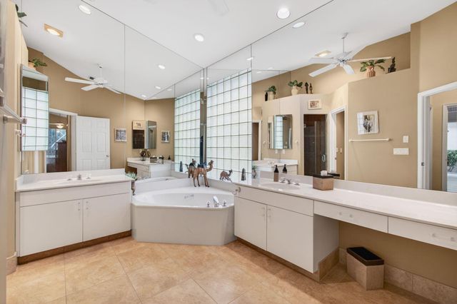 11910 Fountainside Circle, Boynton Beach, FL 33437