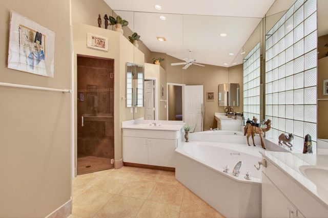 11910 Fountainside Circle, Boynton Beach, FL 33437