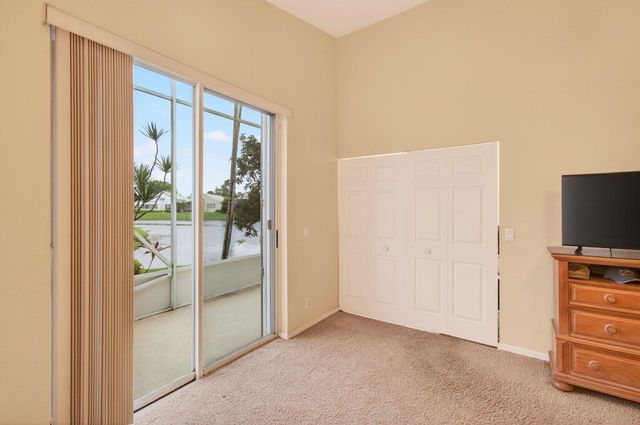 11910 Fountainside Circle, Boynton Beach, FL 33437