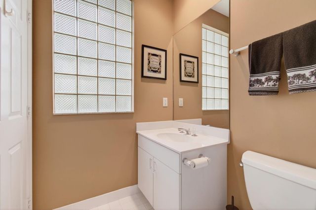 11910 Fountainside Circle, Boynton Beach, FL 33437